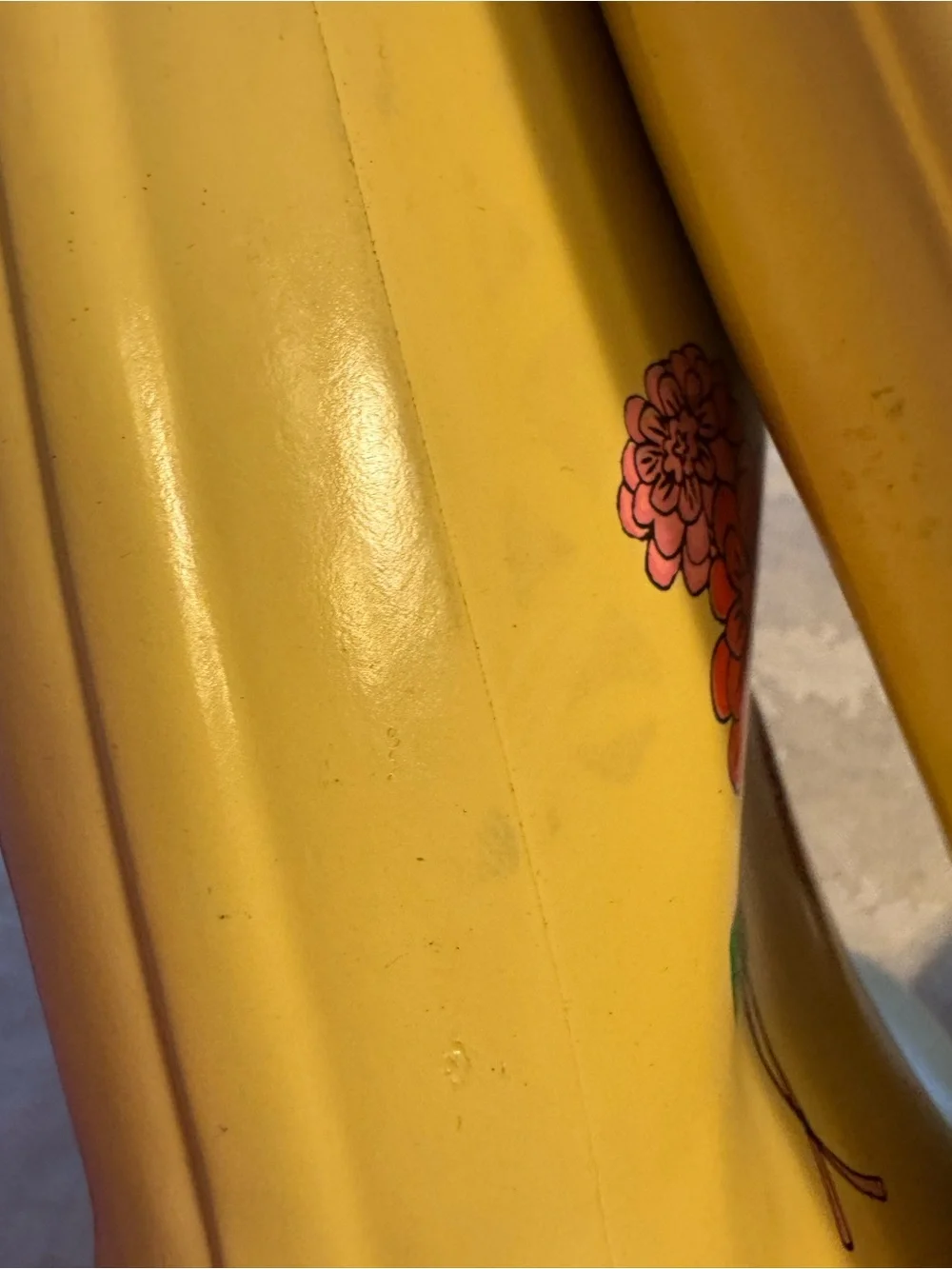 Disney Yellow Rubber Rain Boots Floral Butterfly Daisy Waterproof Shoes Sz 9